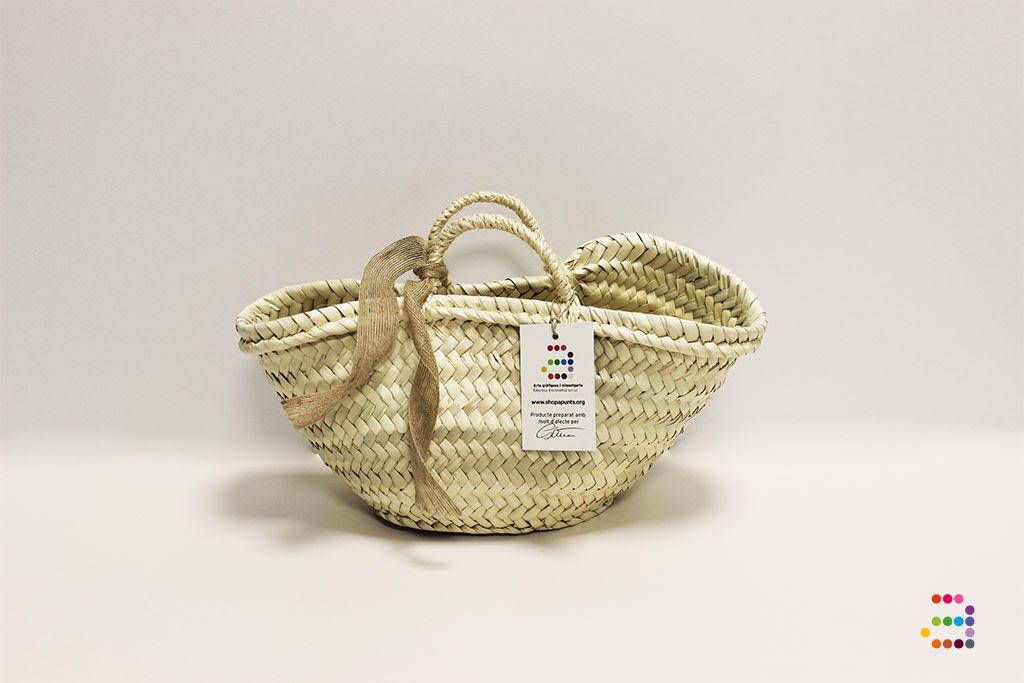 Cesta de mimbre pequeña artesana