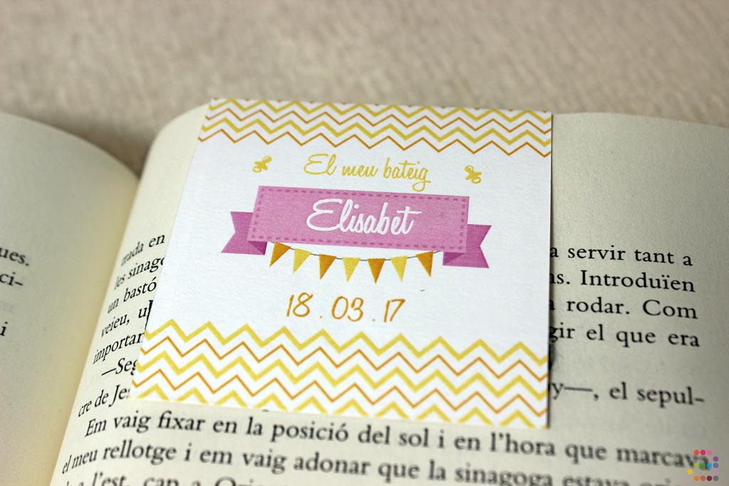Punto de libro para bautizo Guirnalda
