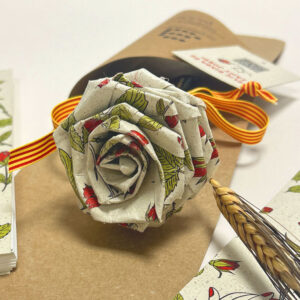 Rosa orgánica de papel de césped